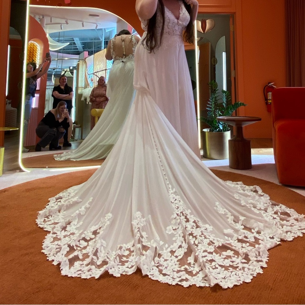 Elegant Lace Floral Dress
